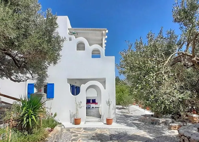 Aspra Chomata Villas